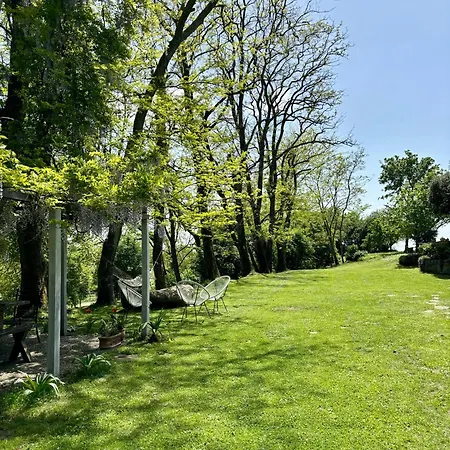 Collina Blu Bed & Breakfast